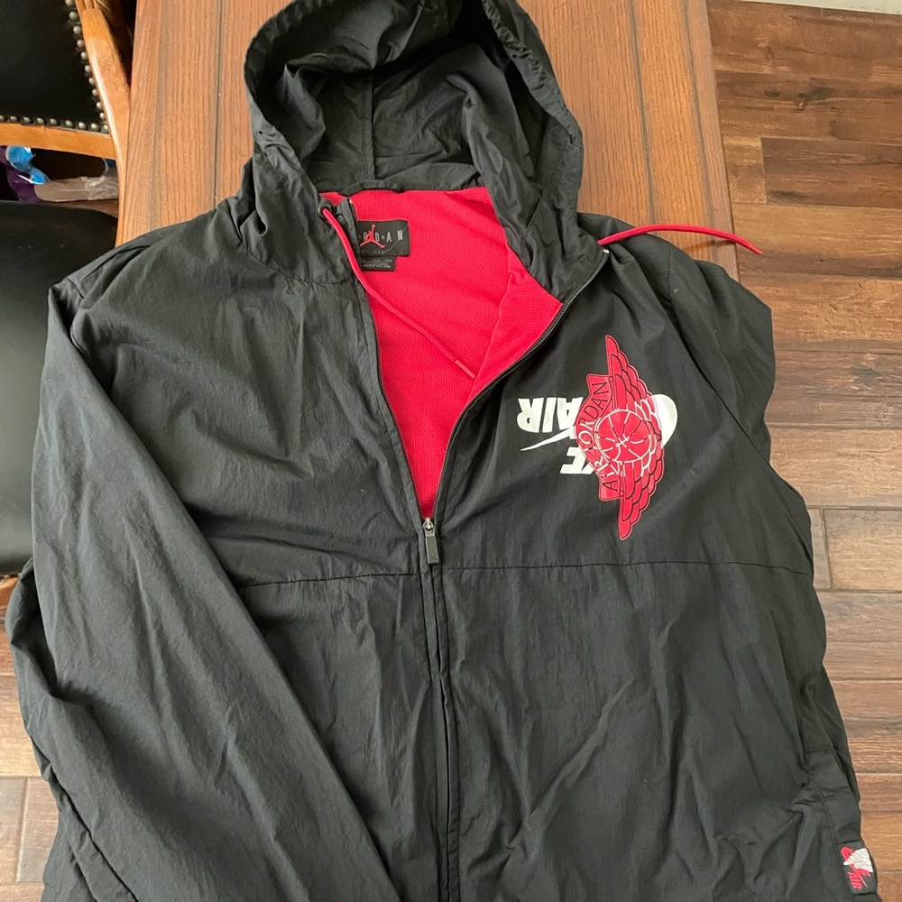 Nike air jordan jacket 2xl